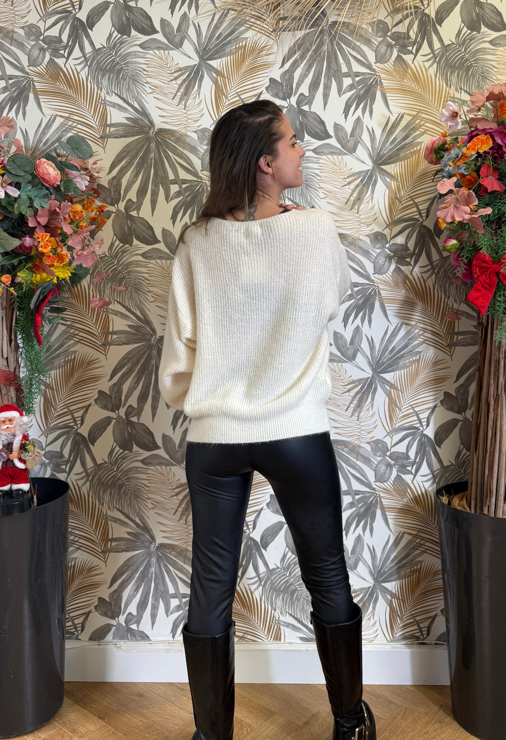 Pull écru col V – Laine & alpaga, fabrication italienne Le Vestiaire de Charline