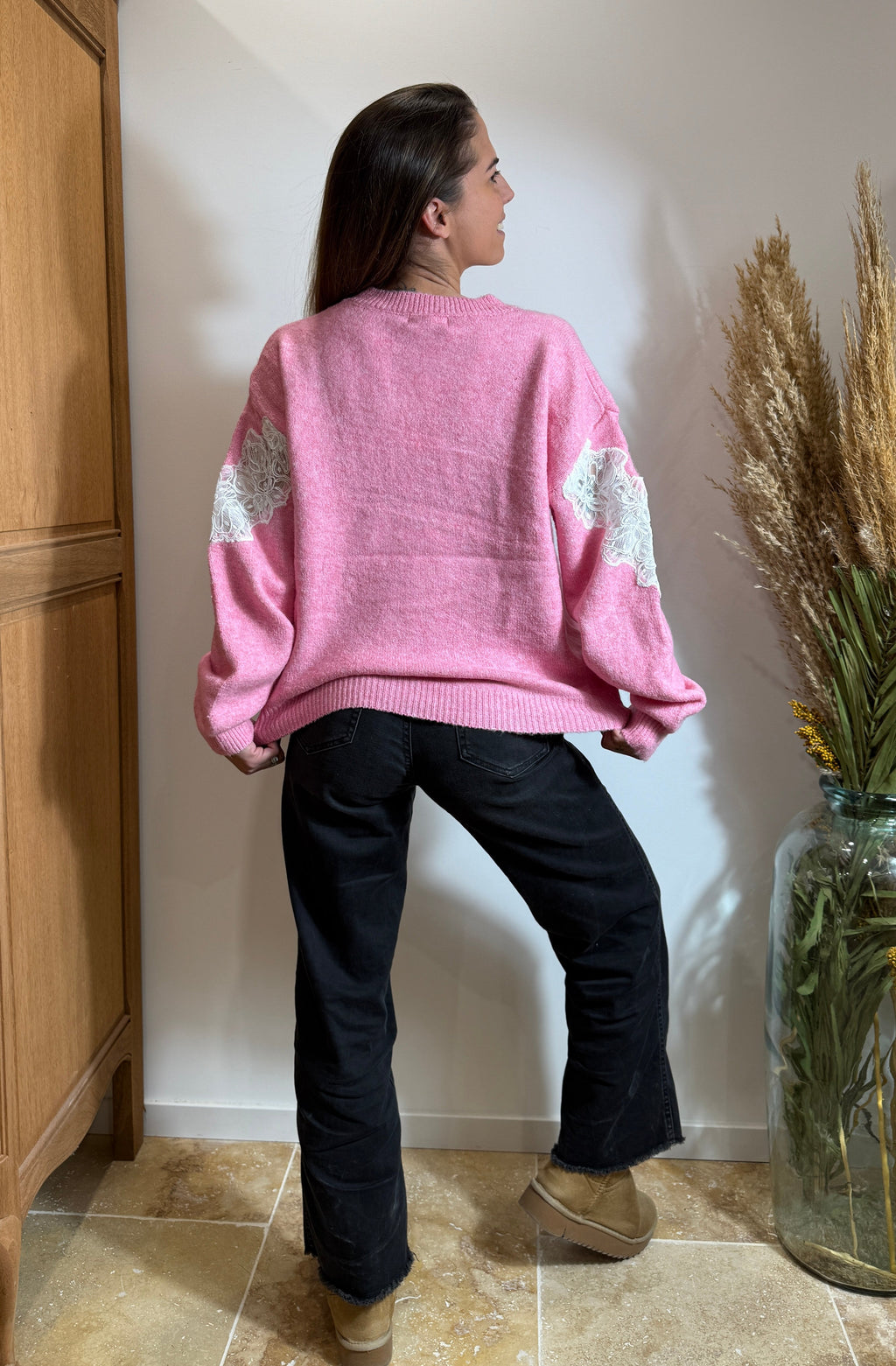 Pull rose – Dentelle appliquée – Maille douce Le Vestiaire de Charline