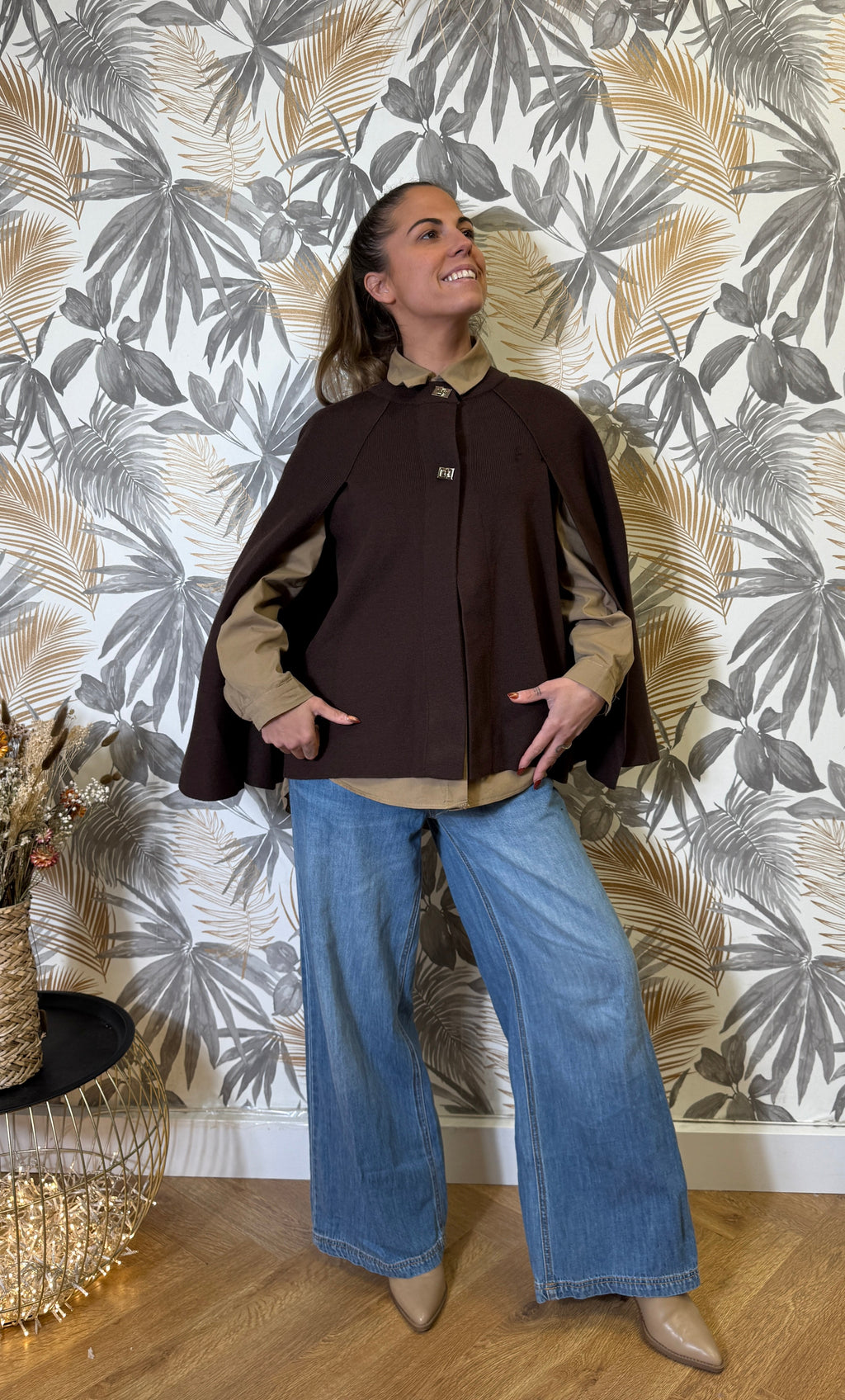 Poncho Cape Élégance – Chocolat Intense Le Vestiaire de Charline