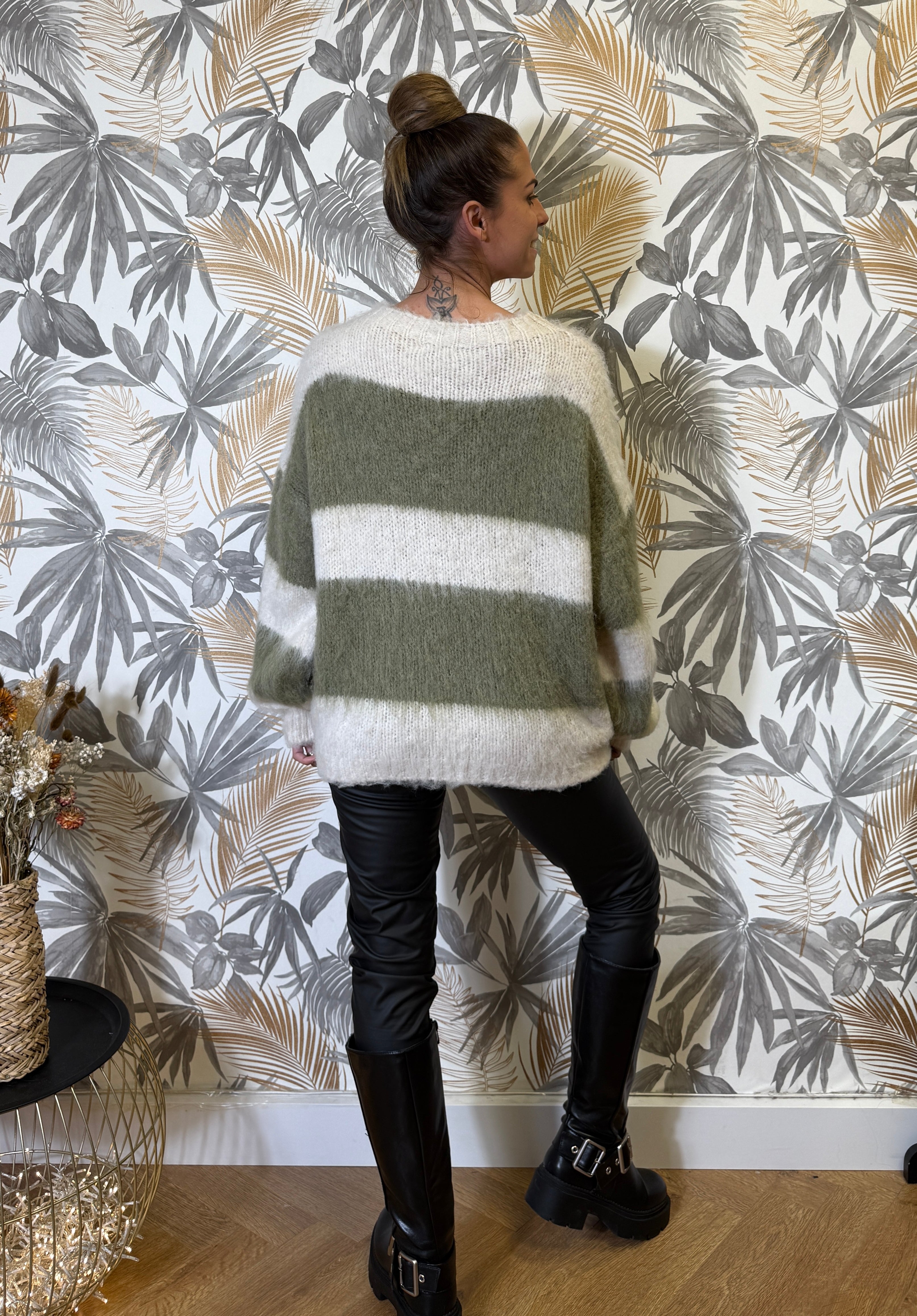 Pull Rayé Douceur – Vert Sauge & Écru Le Vestiaire de Charline