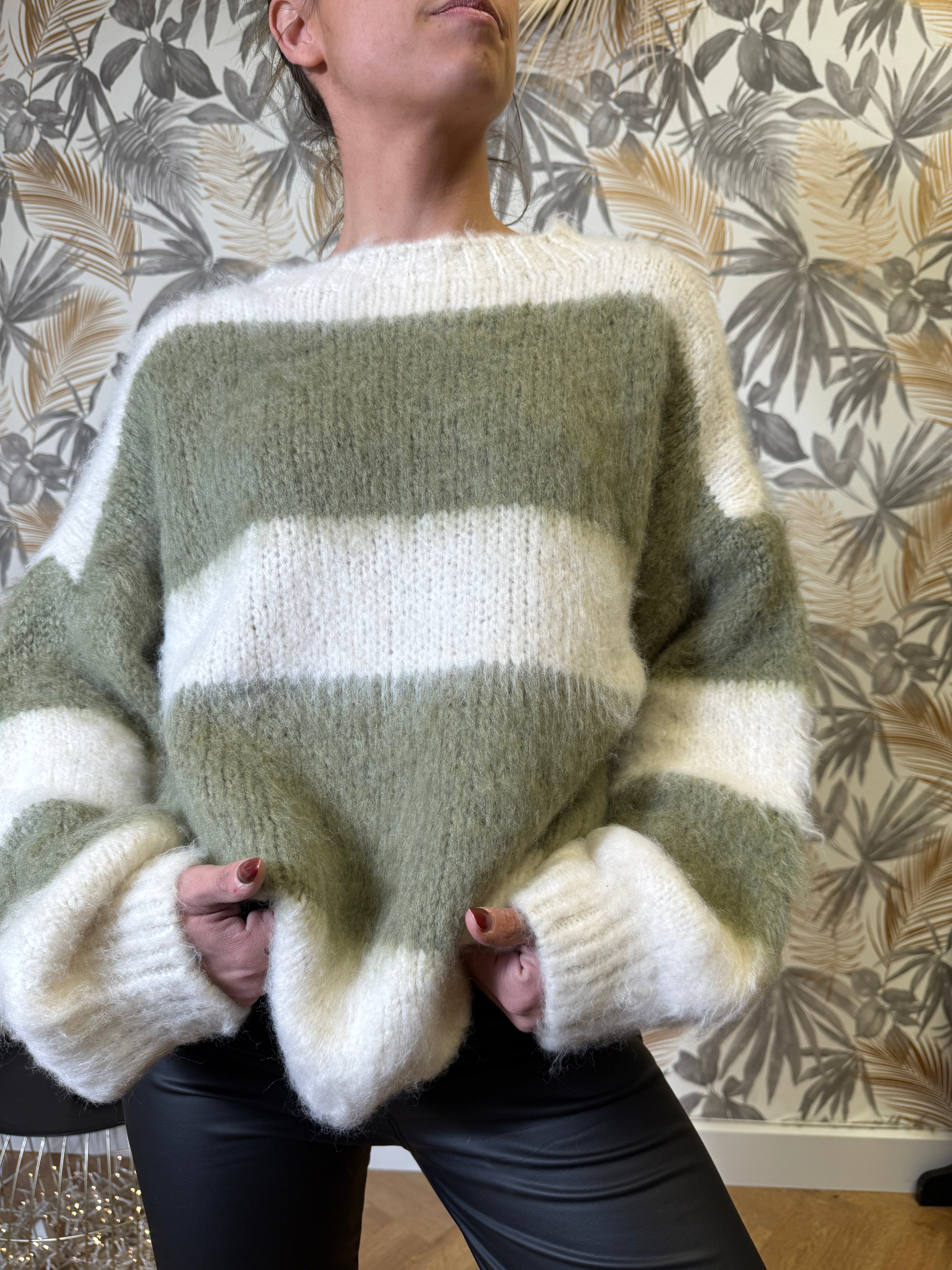 Pull Rayé Douceur – Vert Sauge & Écru Le Vestiaire de Charline