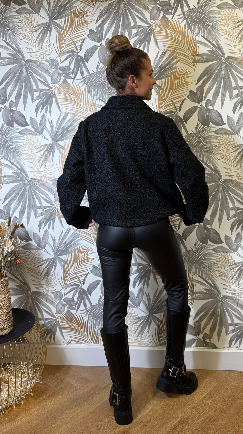 Veste Bouclette Nœuds Pailletés – Noir Le Vestiaire de Charline