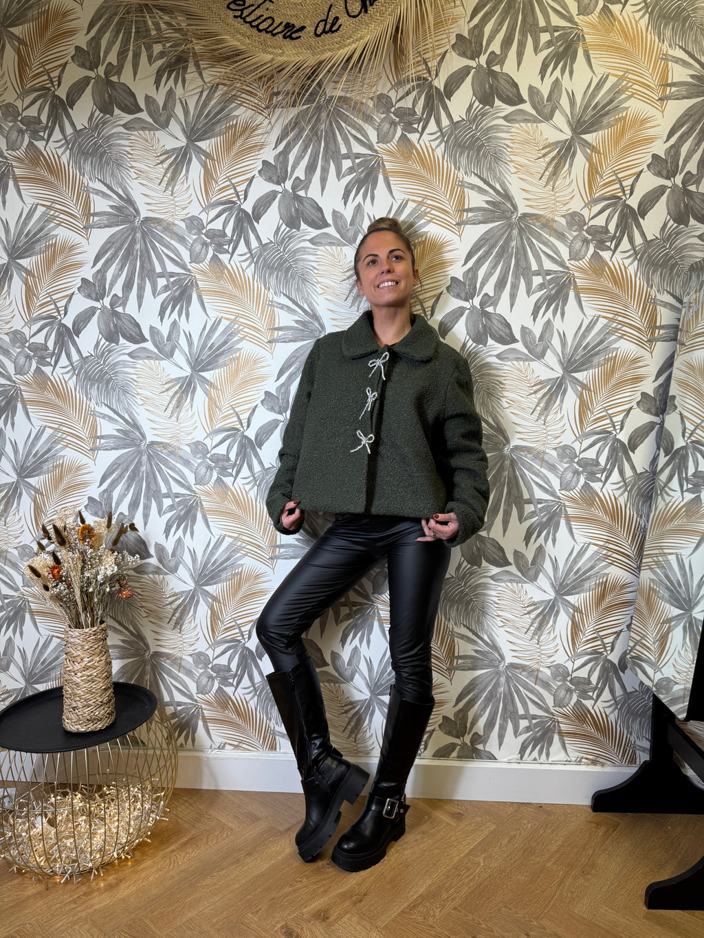 Veste Bouclette Nœuds Pailletés – Kaki Le Vestiaire de Charline