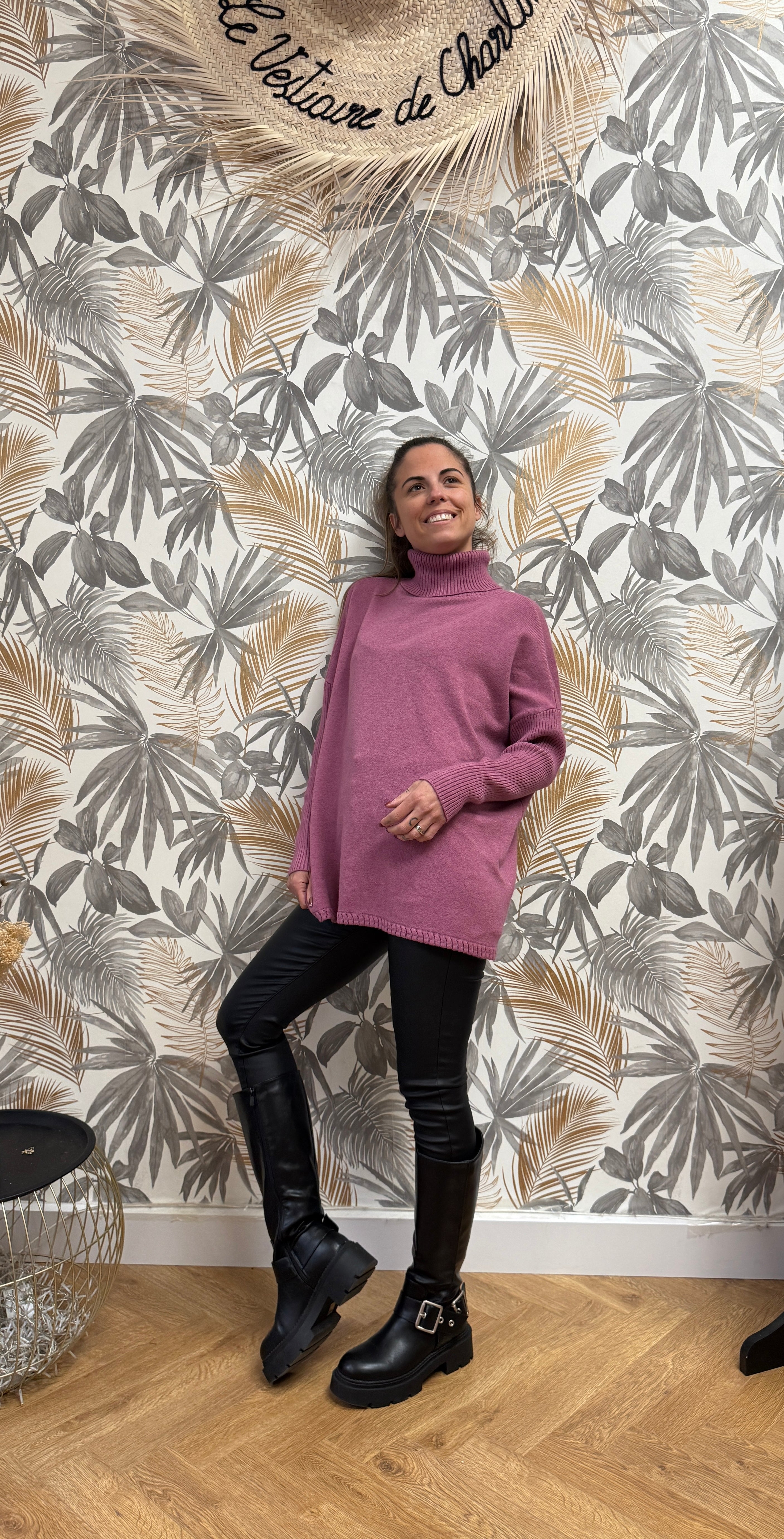 Pull col roulé oversize rose – Maille douce & fluide Le Vestiaire de Charline