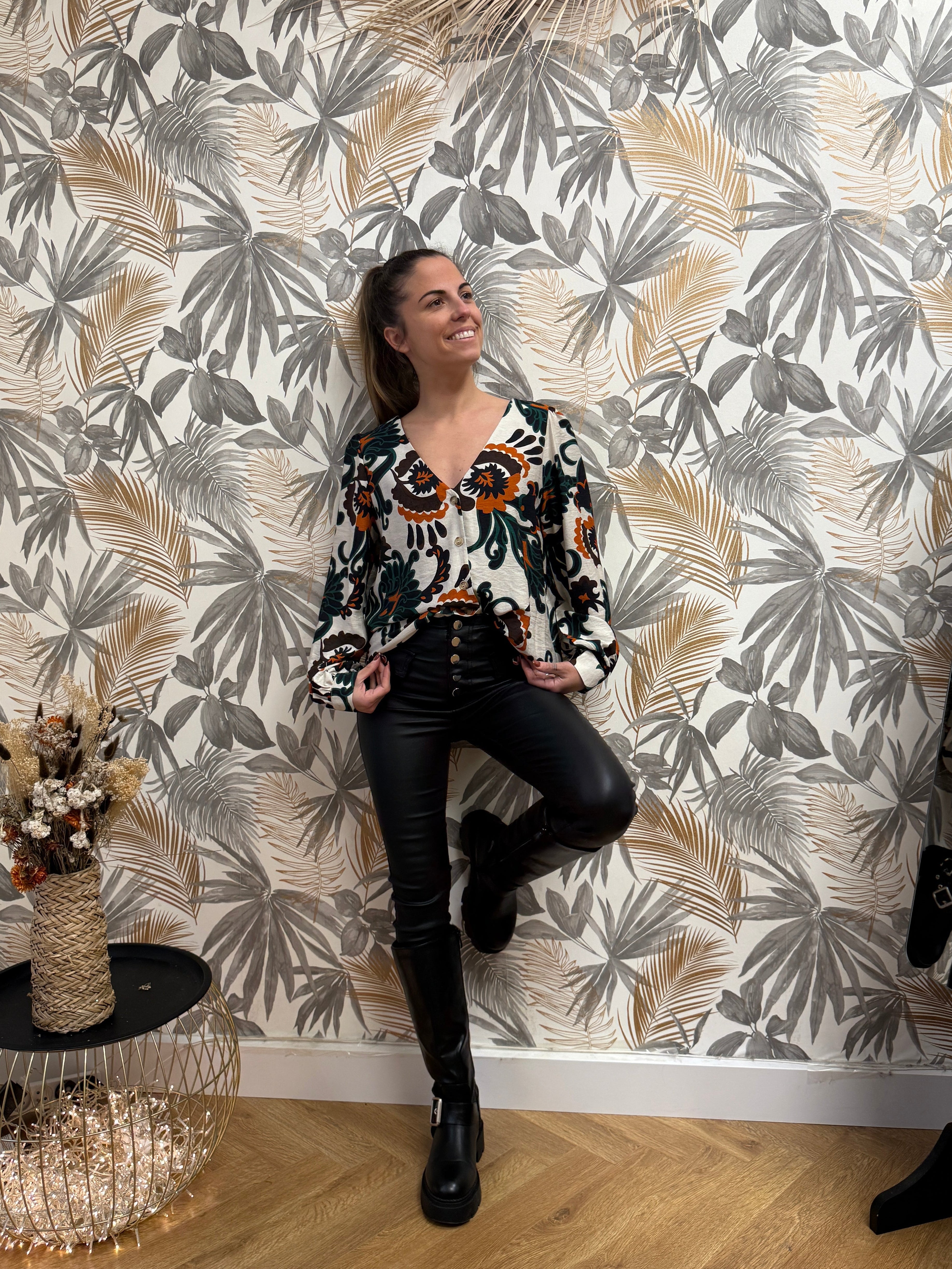 Chemise bohème imprimée – Col V & manches fluides Le Vestiaire de Charline