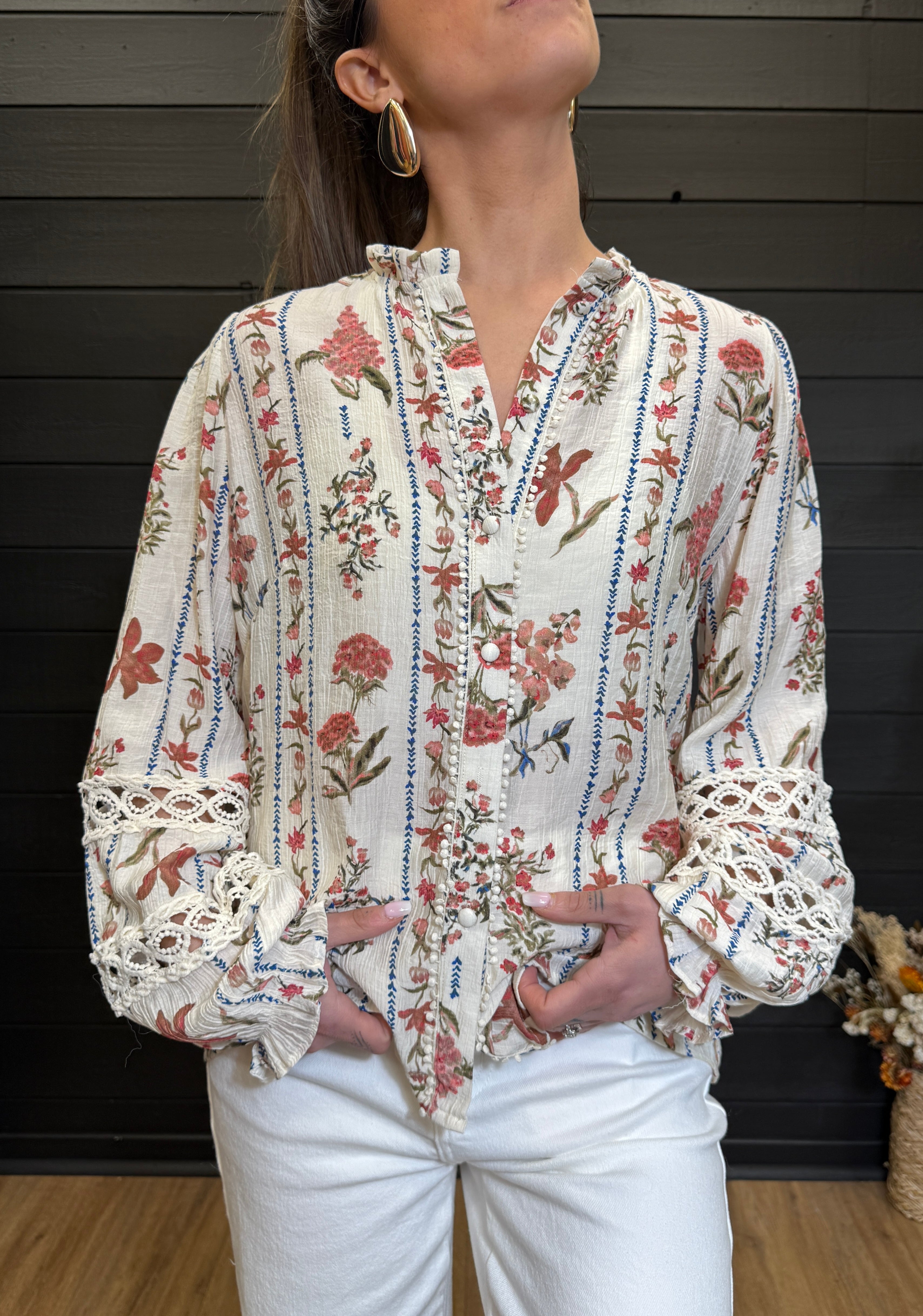 Chemise fleurie – blouse fluide esprit bohème Le Vestiaire de Charline