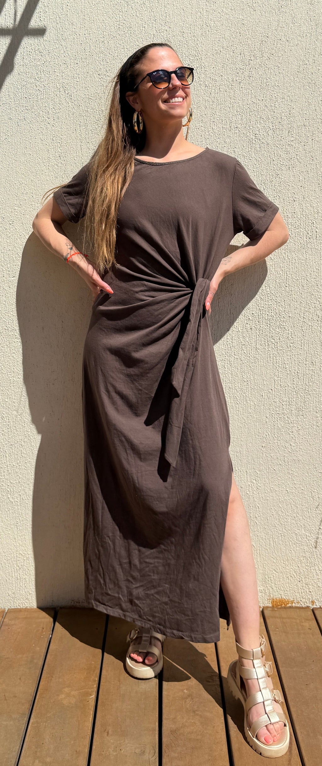 Robe longue chocolat femme – Robe fluide élégante à nouer Le Vestiaire de Charline