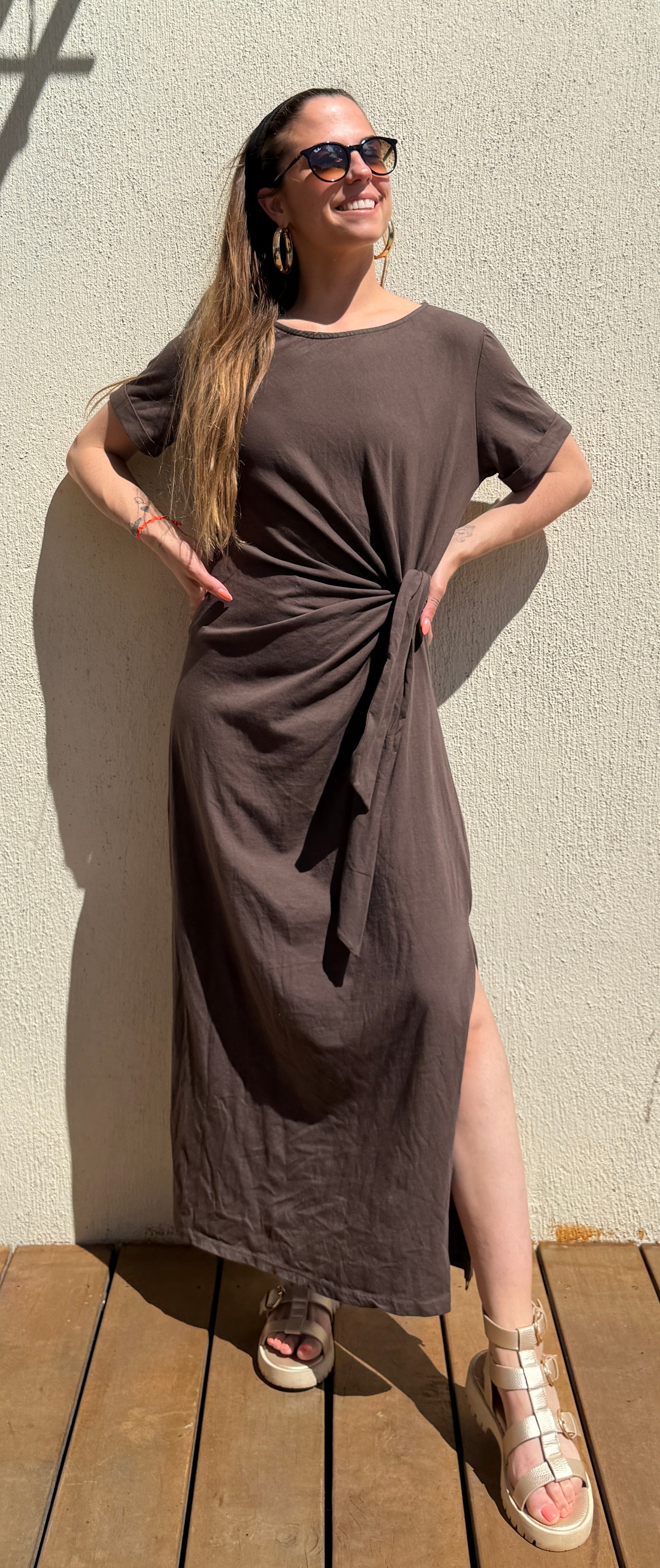 Robe longue chocolat femme – Robe fluide élégante à nouer Le Vestiaire de Charline