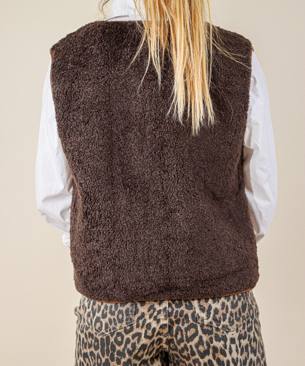 VESTE SANS MANCHE MOUMOUTE - CHOCOLAT Le Vestiaire de Charline