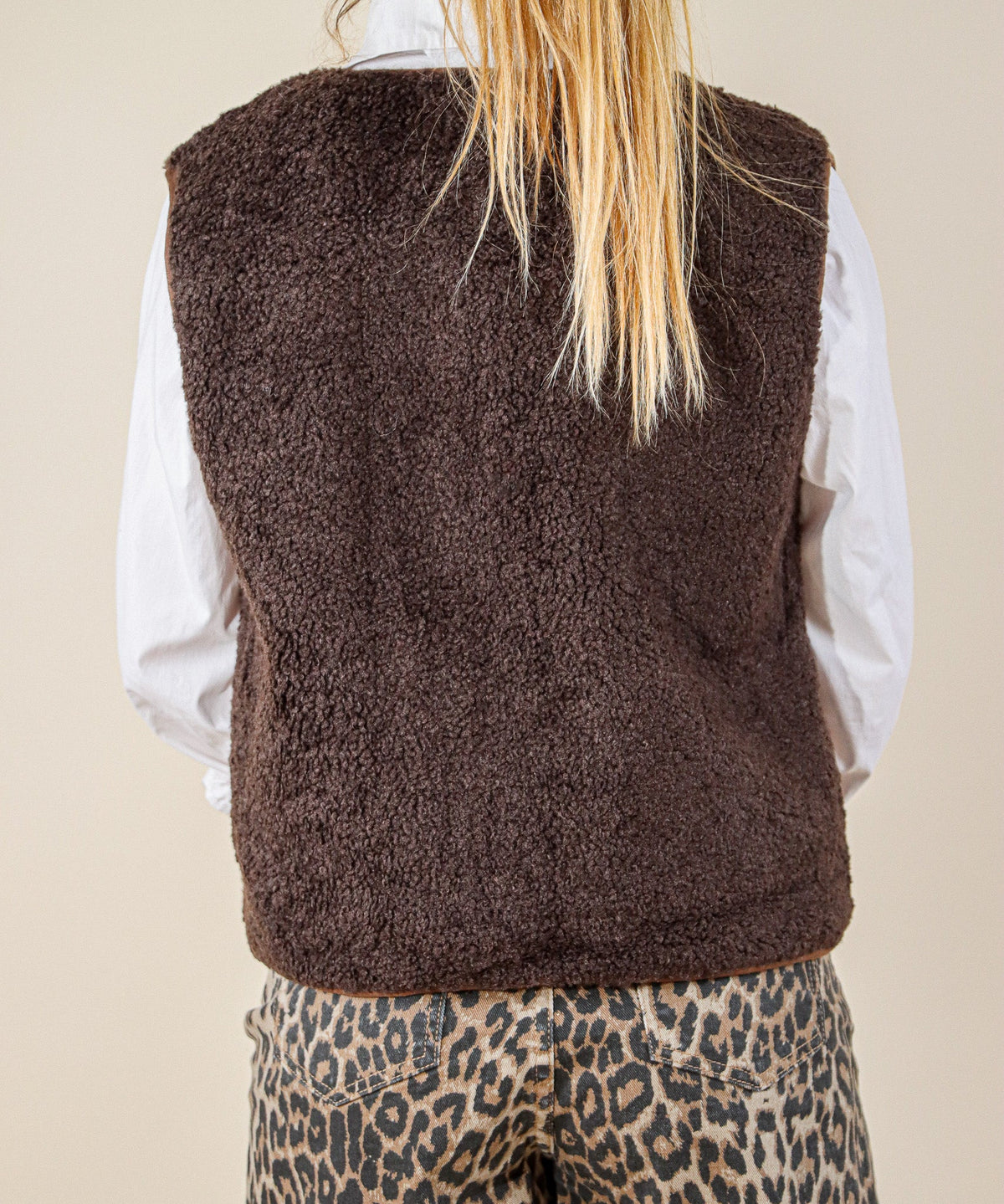 VESTE SANS MANCHE MOUMOUTE - CHOCOLAT Le Vestiaire de Charline