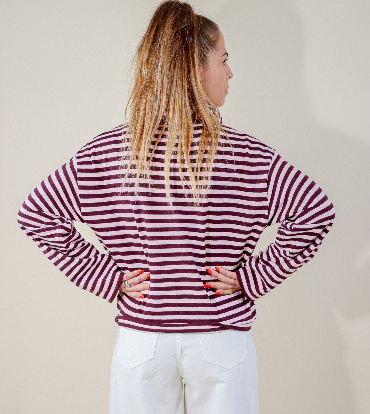 PULL RAYÉ AVEC ÉCHARPE - BORDEAUX/ROSE Le Vestiaire de Charline