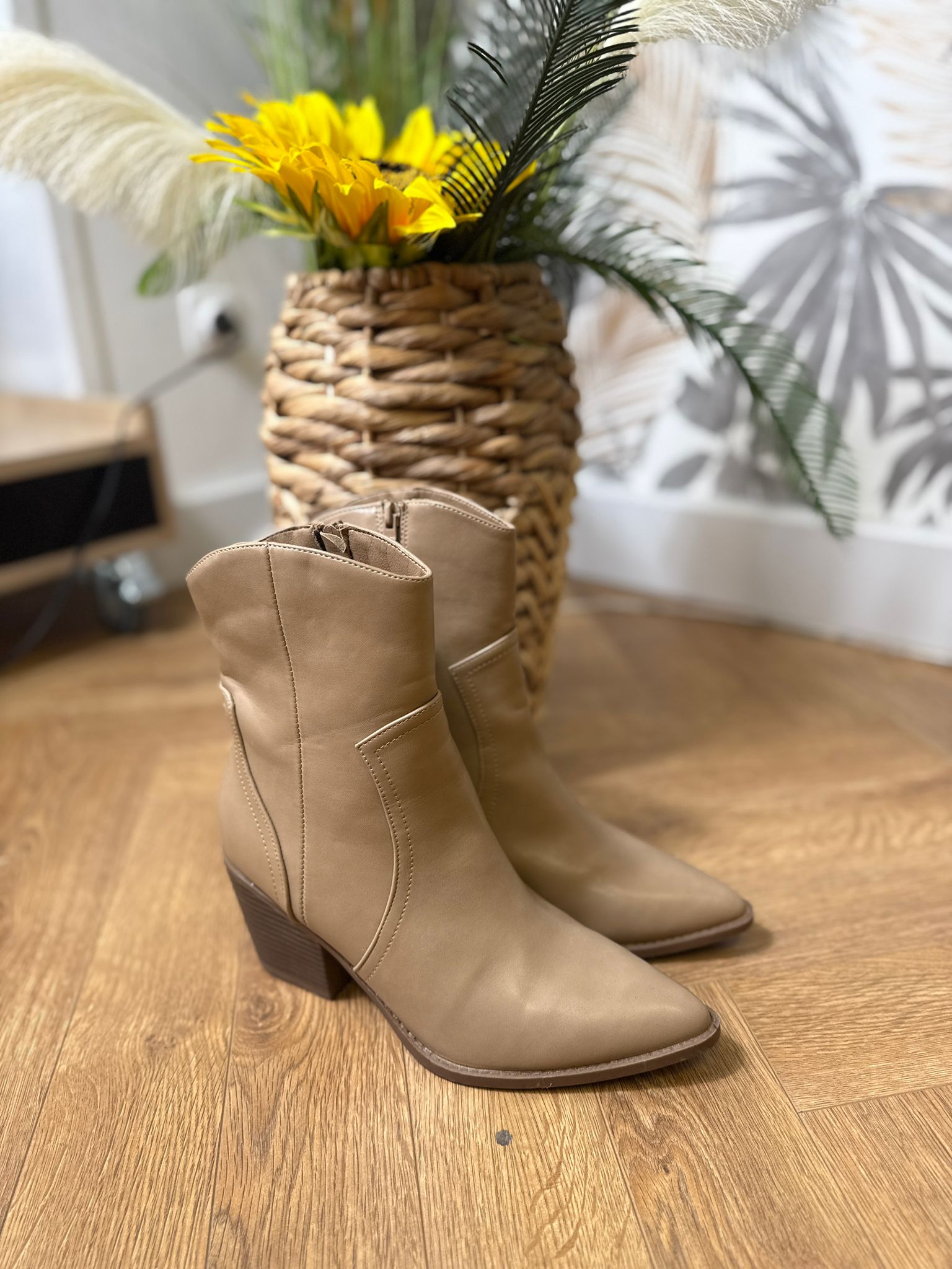 Santiags Sahara 🤎 Le Vestiaire de Charline