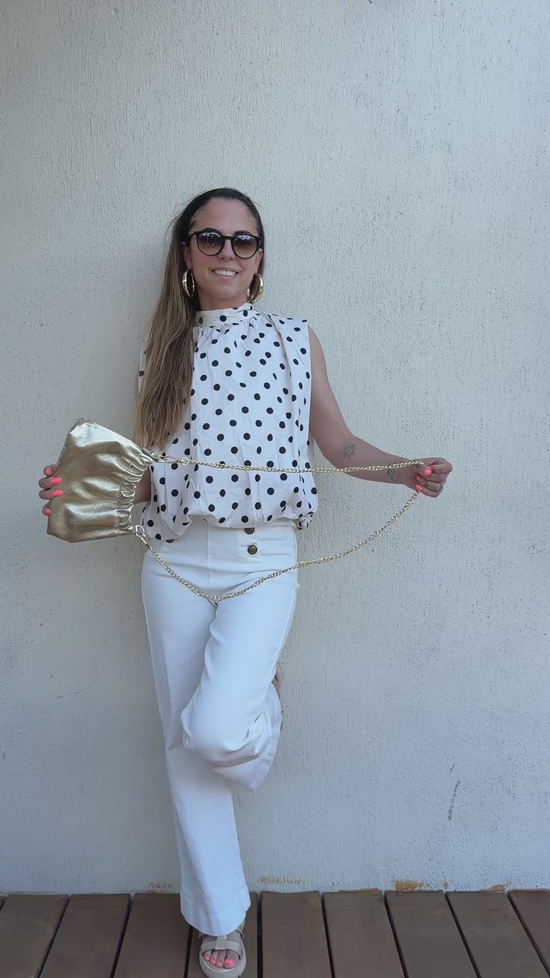 Jean blanc taille haute femme – Pantalon blanc large à boutons dorés